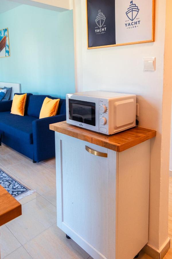 Calypso Apartment Paphos Bagian luar foto